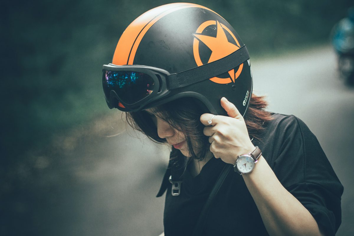 Tips on Choosing Motorcycle Helmets & Buying Online - Beginner Biker